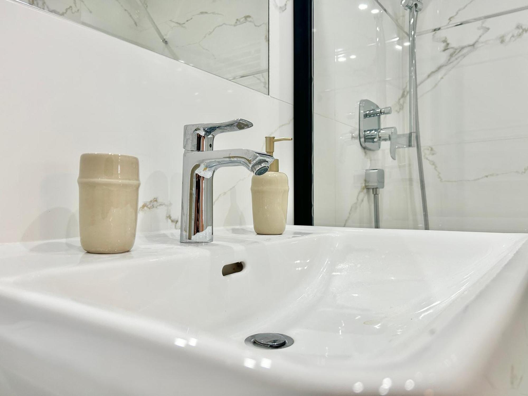 Apartament Brand New & Modern *