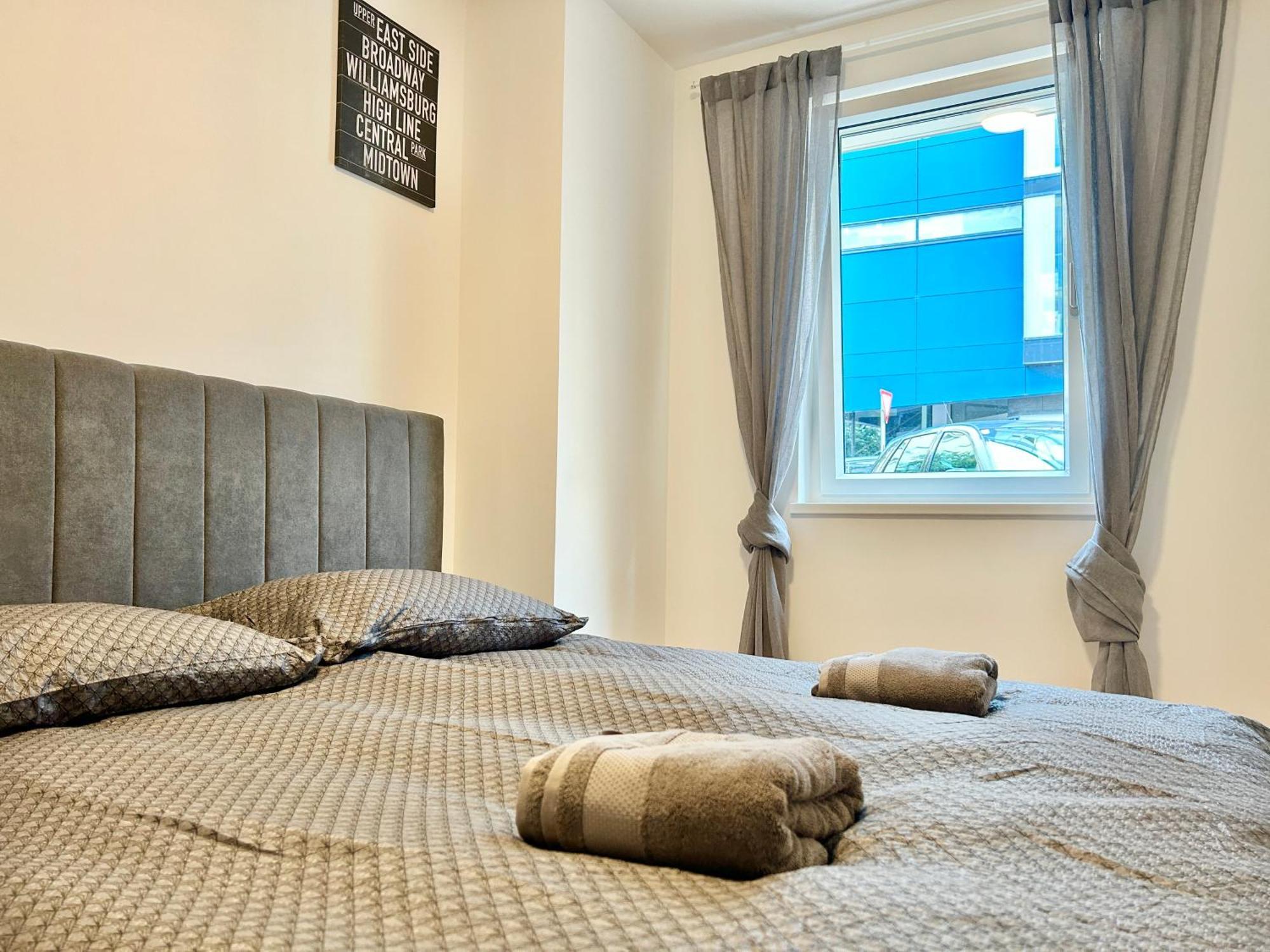 Brand New & Modern Apartament